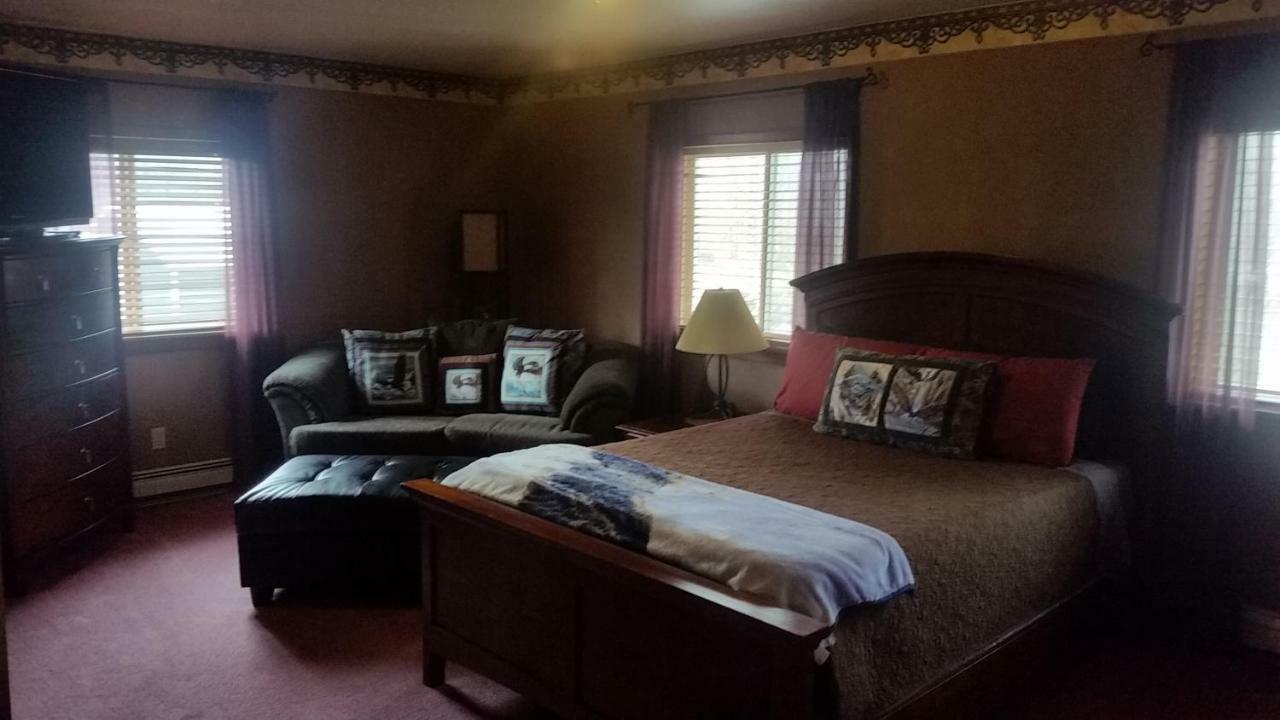 Kodiak Russian River Lodge Экстерьер фото